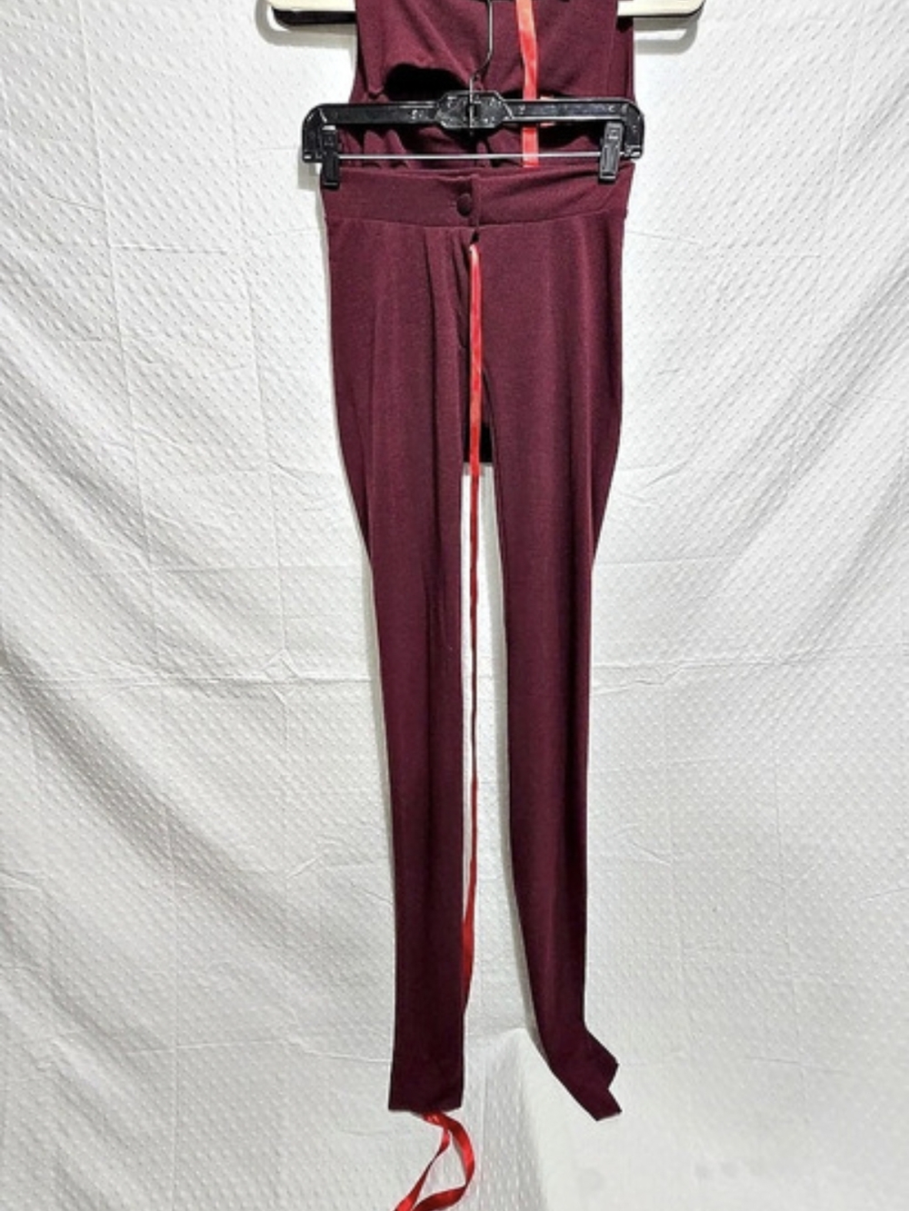 COUCOO Women’s Burgundy 2pc Knit Set Sleeveless Mock Neck Cutout Top Pants M